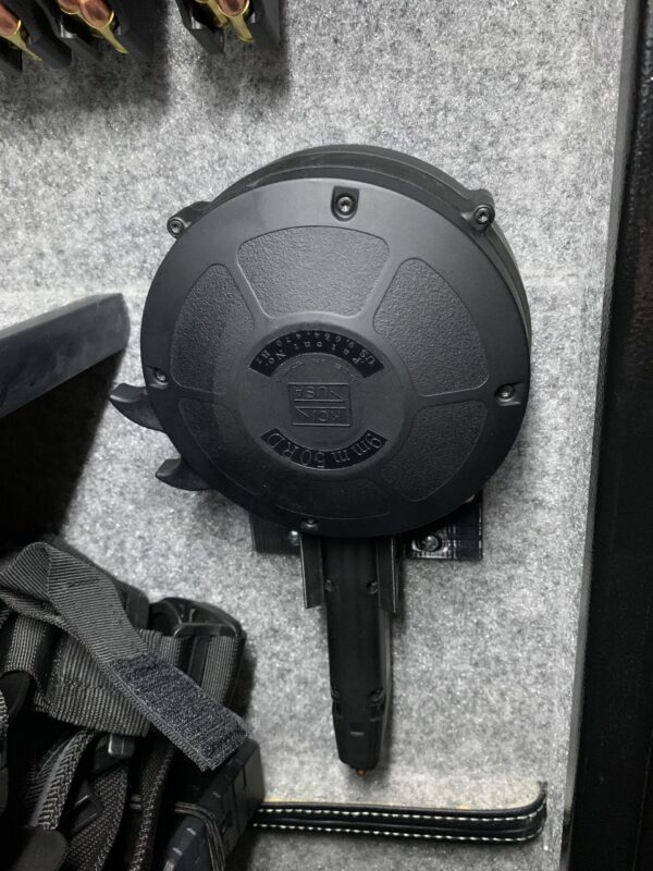 Glock 17 9mm - KCI 50RD DRUM MAGAZINE, Gun Safe Holder