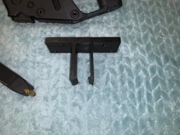 Glock 17 9mm - KCI 50RD DRUM MAGAZINE, Gun Safe Holder